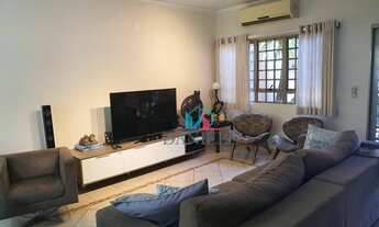 Imagem 3: Casa térrea com 3 suítes localizada no bairro Jardim das Roseiras