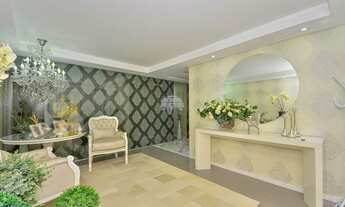 Imagem 3: Casa para venda possui 288 metros quadrados com 4 quartos em Bacacheri - Curitiba - PR