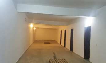 Imagem 4: Prédio/Edifício inteiro para aluguel possui 124 metros quadrados com 2 quartos