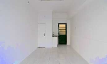 Imagem 5: Loja para alugar por R$ 650.00, 18.00 m2 - CENTRO - CURITIBA/PR