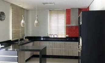 Imagem 7: Casa com 3 suítes à venda, 302 m² por R$ 1.800.000