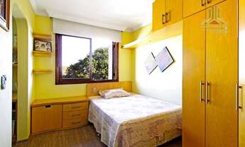 Imagem 7: Vendo sobrado em condomínio horizontal fechado próximo ao BarraShoppingSul em Porto Alegre