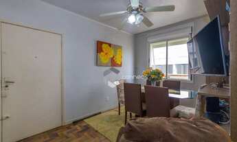 Imagem 3: Apartamento com 3 dormitórios à venda, 64 m² por R$ 245.000 - Vila Ipiranga - Porto Alegre