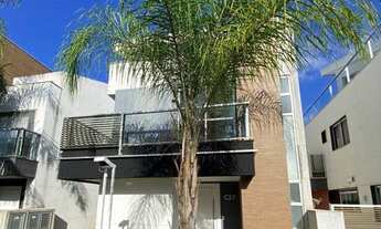 Imagem 2: Casa duplex no Recreio