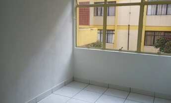 Imagem 4: Apartamento com 2 quartos para alugar por R$ 650.00, 41.29 m2 - BARREIRINHA - CURITIBA/PR