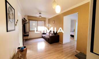 Imagem 4: Excelente apartamento a venda de 02 dormitórios, reformado, ambientes amplos, piso laminad