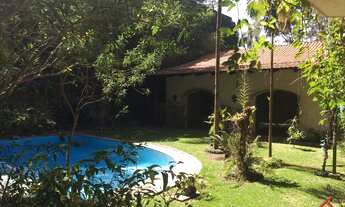 Imagem 2: Casa de alto padrão em local tranquilo ao lado do shopping Cidade Jardim