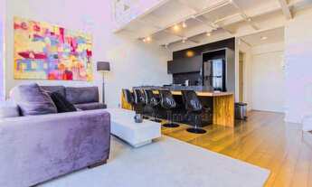 Imagem 2: Loft para Venda em Porto Alegre, Moinhos de Vento, 1 dormitório, 1 suíte, 2 banheiros, 2 v