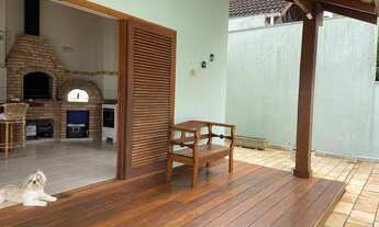 Imagem 5: Sobrado com piscina e espaço gourmet à venda, na Praia do Capricórnio - Caraguatatuba - SP