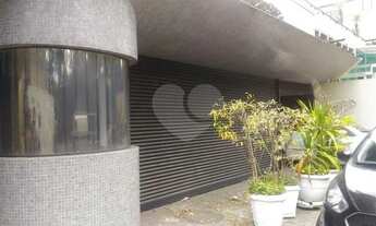 Imagem 3: Prédio Comercial, em avenida de movimento, no bairro de Santana