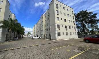 Imagem 3: Apartamento térreo de dois dormitórios e duas vagas na garagem no edifício Porto Guaíba