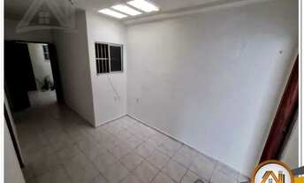 Imagem 2: Apartamento com 3 dormitórios para alugar, 55 m² por R$ 700,01/mês - Montese - Fortaleza/C
