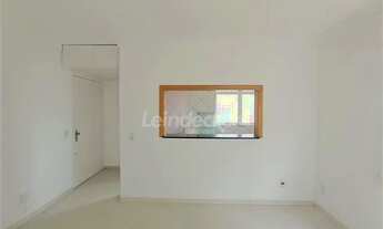 Imagem 3: PORTO ALEGRE - Apartamento Padrão - JARDIM DO SALSO