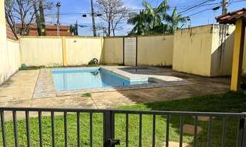 Imagem 5: Casa para aluguel possui 400 metros quadrados com 5 quartos em Setor Jaó - Goiânia - Goiás