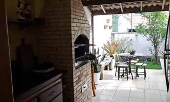 Imagem 4: Casa Duplex em Jardim Camburi! 4 quartos, 1 suíte, 2 vagas, 200m²