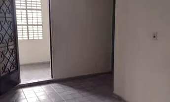 Imagem 3: CASA PRIMEIRO ANDAR PERTO DO GRACILIANO