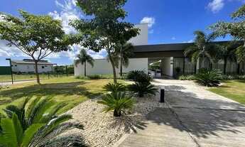 Imagem 2: Lote ao lado de uma área verde no Terras Alphaville