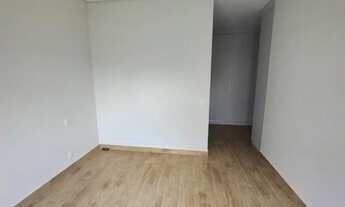 Imagem 2: Casa à venda com 3 suítes, piscina, Cond. Royal Garden, bairro Parque Brasil 500, em Paulí