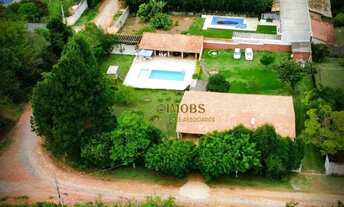 Imagem: CHÁCARA COM PORTEIRA FECHADA