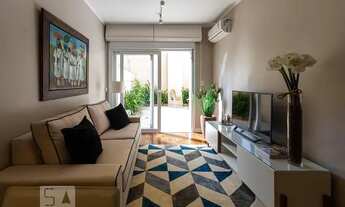 Imagem 2: Apartamento à Venda - Centro Histórico, 1 Quarto, 50 m2