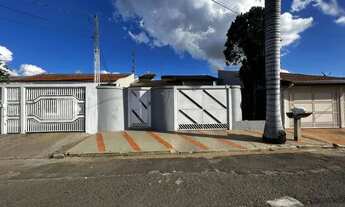 Imagem: Casa com 3 dormitórios à venda, 180 m²