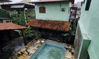Imagem 4: Casa no Barreto Niterói R$3200,00 250m2 Piscina Churrasqueira Garagem Aluguel Alugo