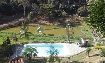 Imagem: Linda granja com área total de 7540 m²