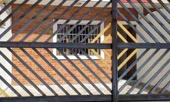 Imagem 2: SOBRADO 2 dorms, Vila Tupi, R$ 399 mil