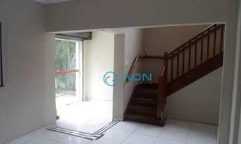 Imagem: Casa com 20 dormitórios para alugar, 700