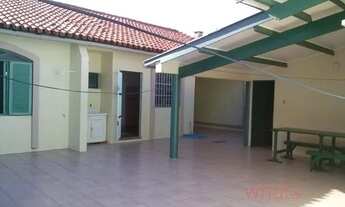 Imagem 4: Casa a beira mar( pé na areia