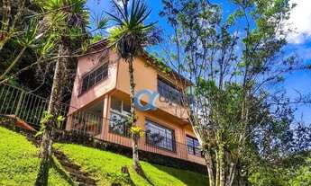 Imagem 3: Casa com 4 dormitórios - Cremerie - Petrópolis/RJ