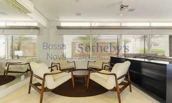 Imagem 4: Casa de condomínio com piscina e área gourmet