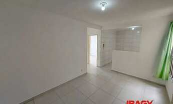 Imagem 5: Excelente Apartamento 2 dormitório(s) em Roçado - São José