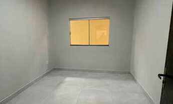 Imagem 2: Casa residencial solar ville Casa de Rua com 4 Quarto(s) e 2 banheiro(s) à Venda, 250.00 p