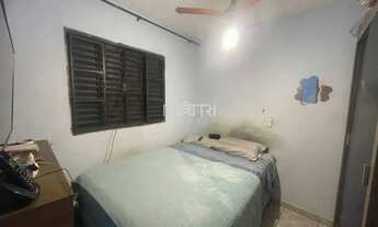 Imagem 6: Imóvel com Edícula e Ótima Localização à Venda no Yolanda Ópice