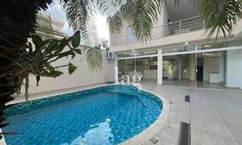 Imagem: Casa com 3 quartos para alugar, 358 m²