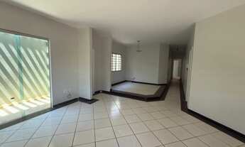 Imagem: Casa muito próxima ao Praia Clube com Quiosque