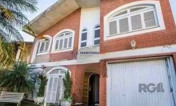 Imagem 2: Casa sobrado no bairro Tristeza de 4 dormitórios 3 vagas