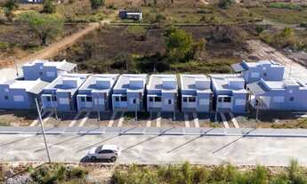 Imagem: Vende-se casas de 2/4 no bairro Jd Guanabara