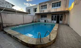 Imagem: Casa com piscina ótimo para comércio