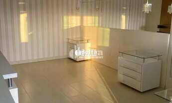 Imagem 7: Casa no condomínio Paradiso Ecológico disponível para locação e venda em Uberlândia-MG