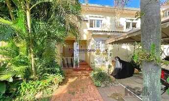 Imagem 3: Casa Condominio em Porto Alegre, no bairro Tristeza, com 3 dormitório(s), e 3 banheiros, à