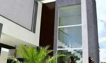Imagem: Casa Duplex com 197m2 no Bairro Candeias