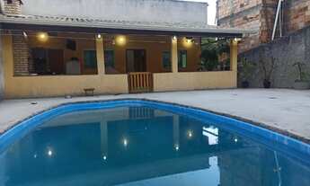 Imagem 2: Vendo lindíssima casa em Contagem estilo chacara com piscina.