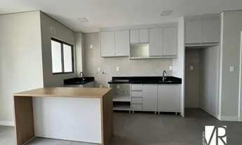 Imagem 3: Imóvel para aluguel com 66 metros quadrados com 2 quartos em Centro - Balneário Camboriú