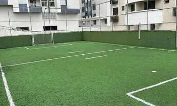 Imagem 5: Apto 3 dormitórios sendo 1 suíte com armários embutidos, split e sacada, bwc suíte complet