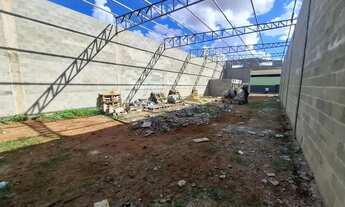 Imagem 4: Galpão comercial em fase de construção de 400m² com 02 banheiros para locação - Vila Brasi