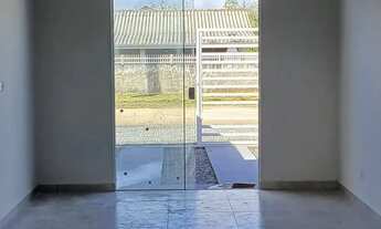 Imagem 5: Casa com 2 Quartos (1 Suíte) a Venda, 61 m² R$ 249.000