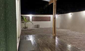 Imagem 2: Casa no litoral Casa com 3 dormitórios