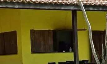 Imagem: Linda chácara, com casa sede, salão para